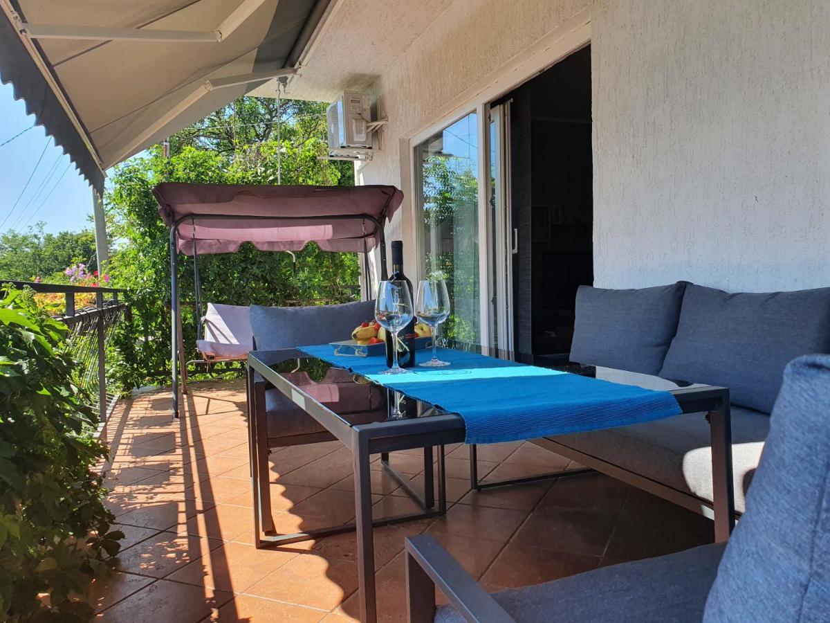 New Comfortable App Dora Crikvenica Extérieur photo
