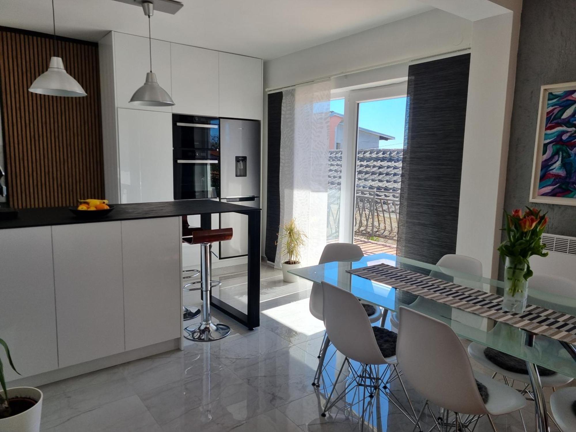 New Comfortable App Dora Crikvenica Extérieur photo